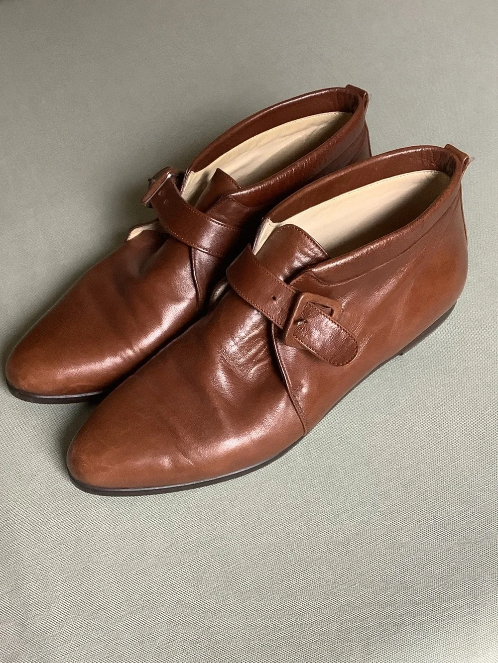 Bally Women’s  Strap Oxfords in Chestnut Brown Soft Leather. Made in Italy.